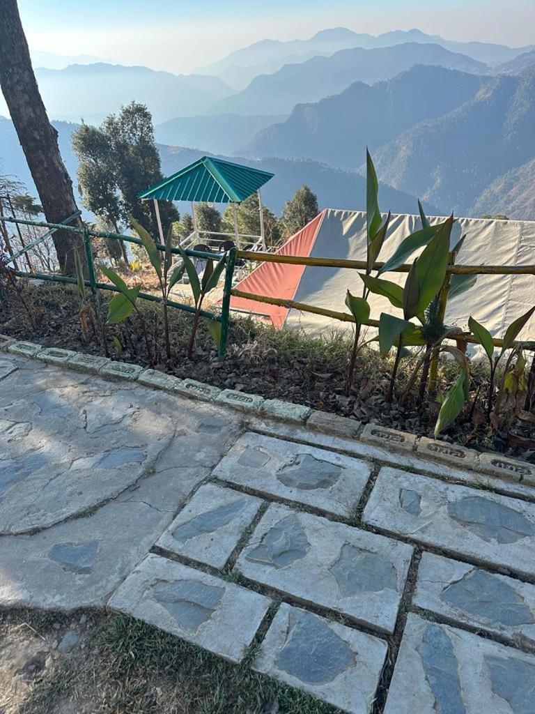 Drona Hills Resorts Kanatal Exterior foto