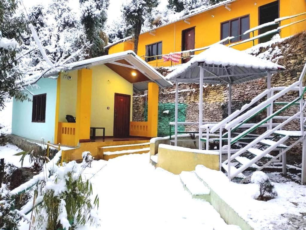 Drona Hills Resorts Kanatal Exterior foto
