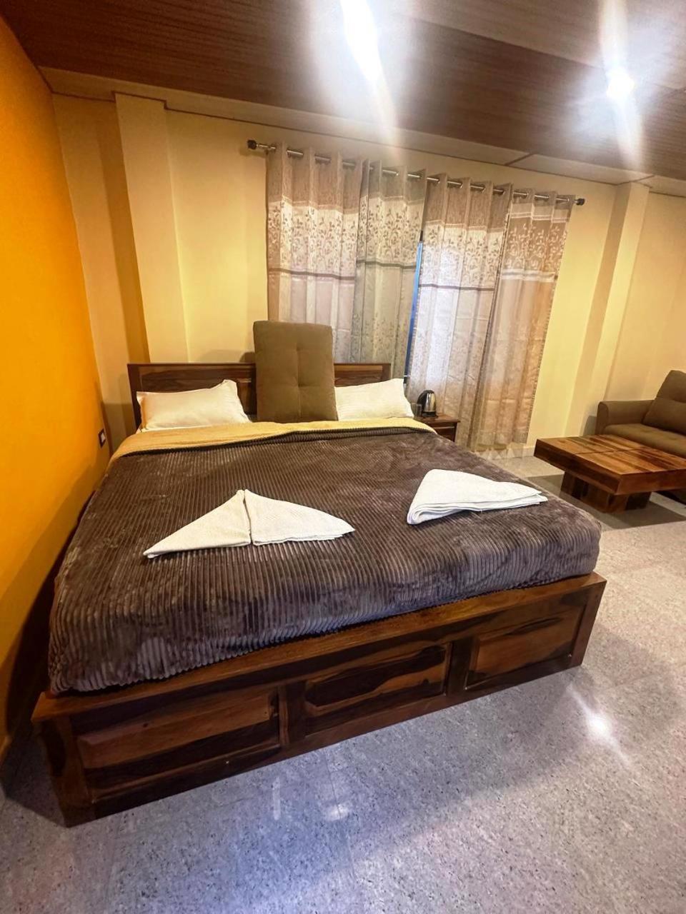 Drona Hills Resorts Kanatal Exterior foto