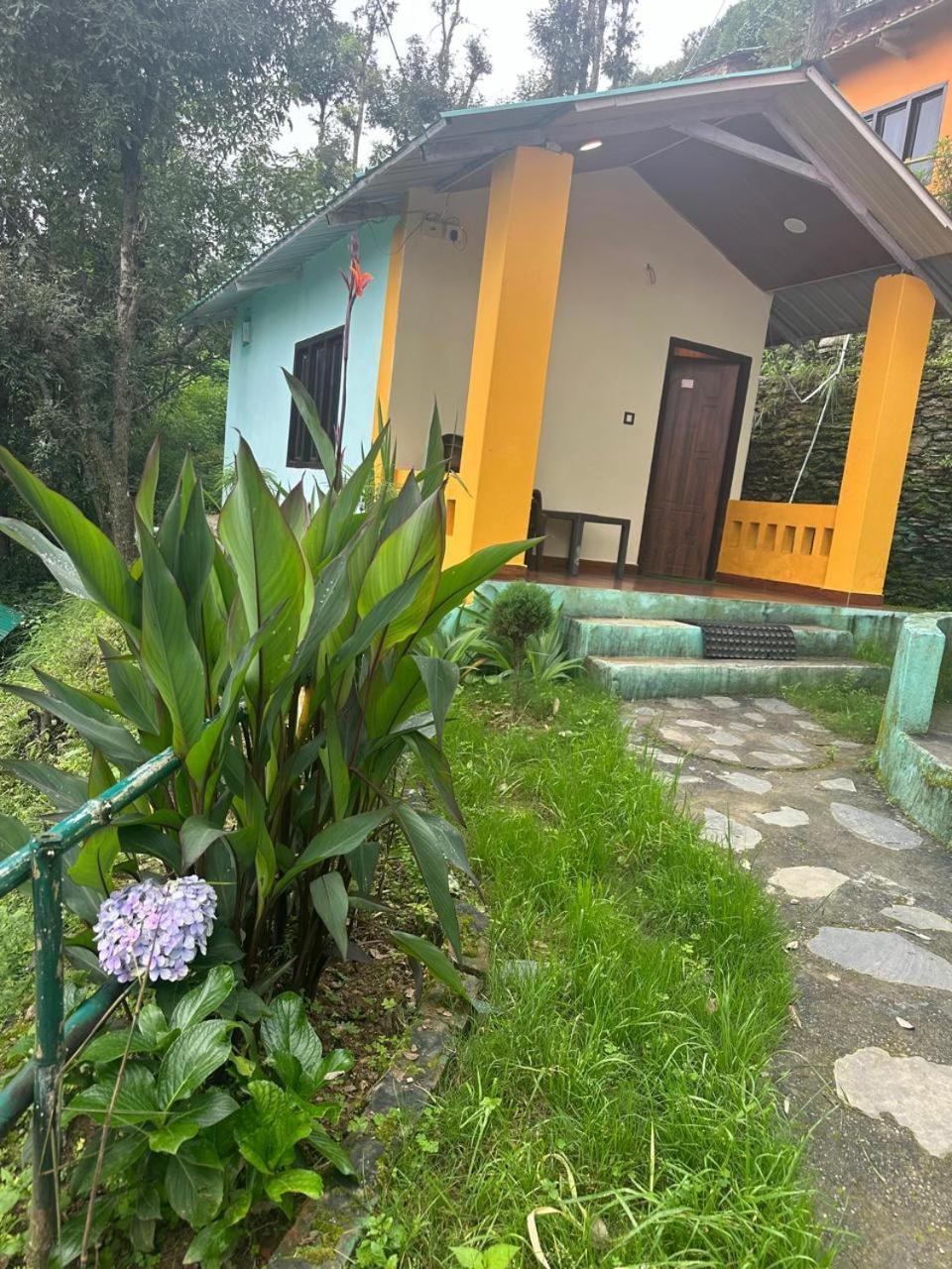Drona Hills Resorts Kanatal Exterior foto